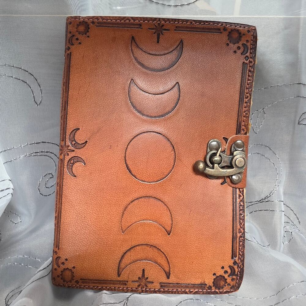 Moon phase Leather Journal Diary Metal Clasp Vintage Paper 5x7